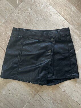 American Eagle Faux Leather Skort